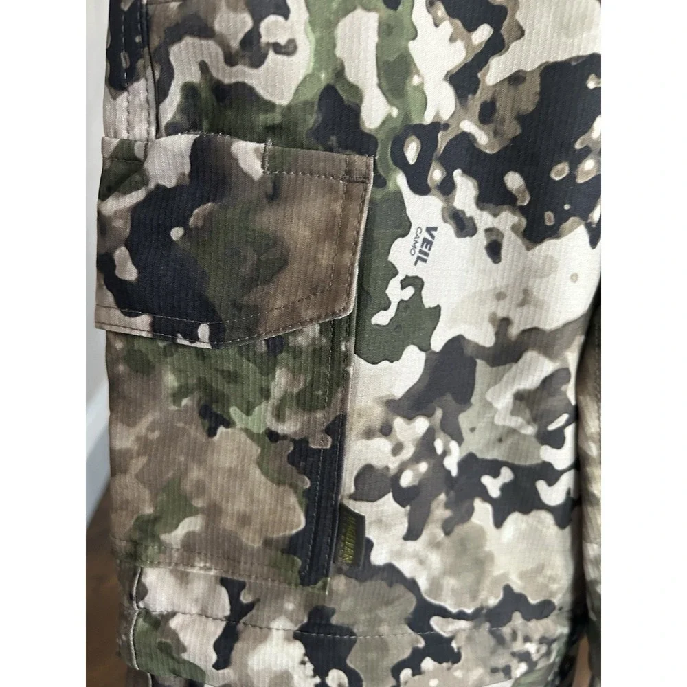 Boy's Size Medium 10-12 Magellan Outdoors Hunting Pants Veil Camo Convertible